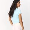 Camiseta básica de corte ajustado Camiseta básica de corte ajustado