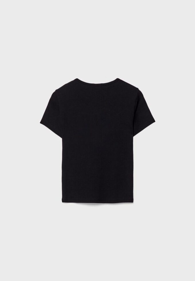 Camiseta básica de corte ajustado