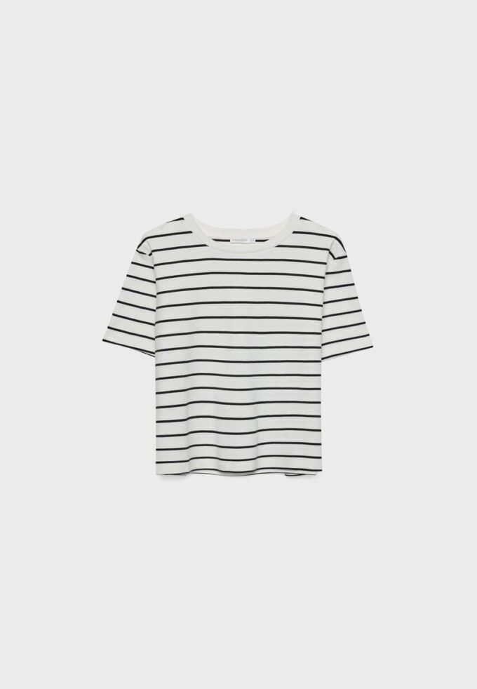 Camiseta básica de peso grueso a rayas y corte regular Camiseta básica de peso grueso a rayas y corte regular