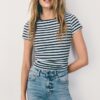 Camiseta básica de rayas y corte ajustado Camiseta básica de rayas y corte ajustado