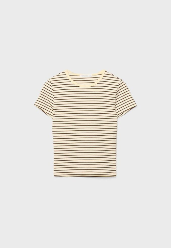 Camiseta básica de rayas y corte ajustado Camiseta básica de rayas y corte ajustado