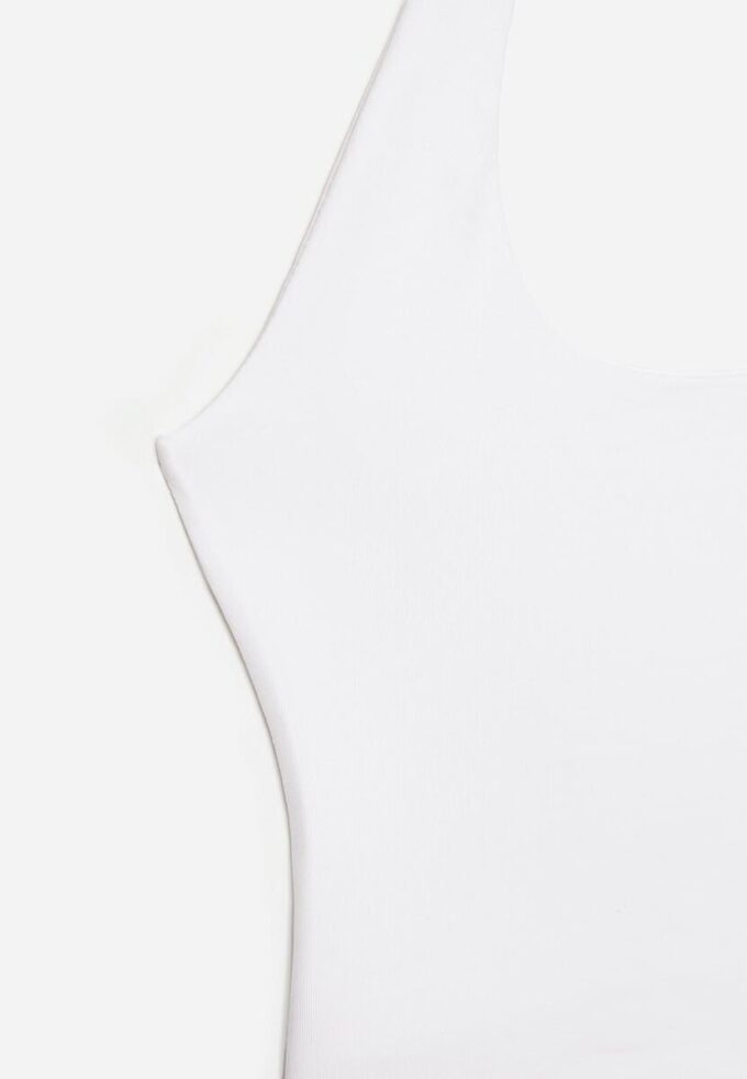 Camiseta con cuello halter Camiseta con cuello halter