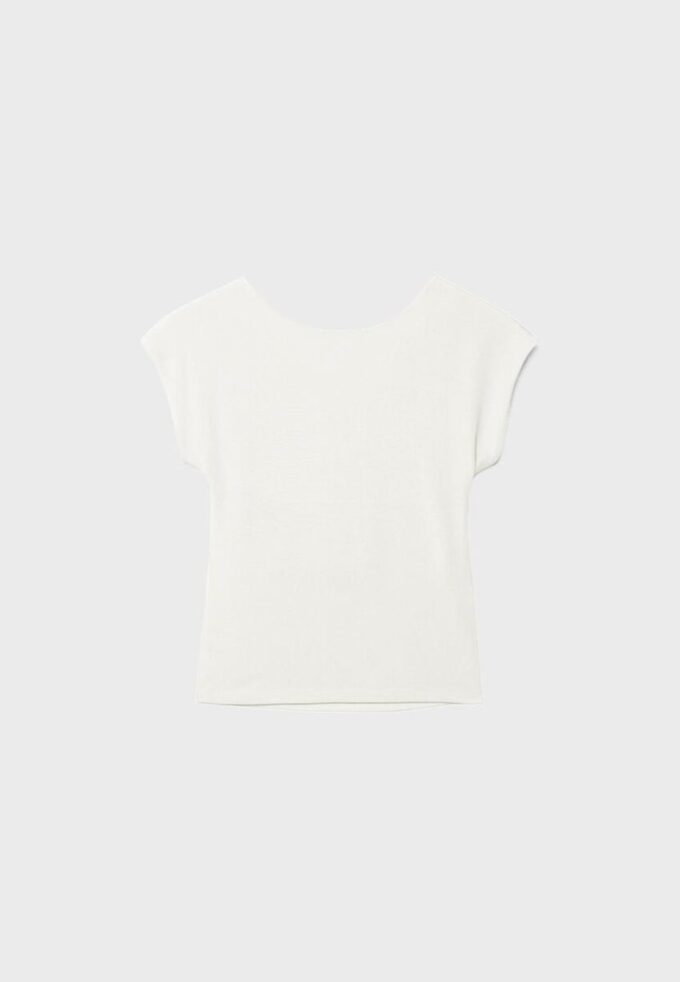 Camiseta con espalda abierta Camiseta con espalda abierta