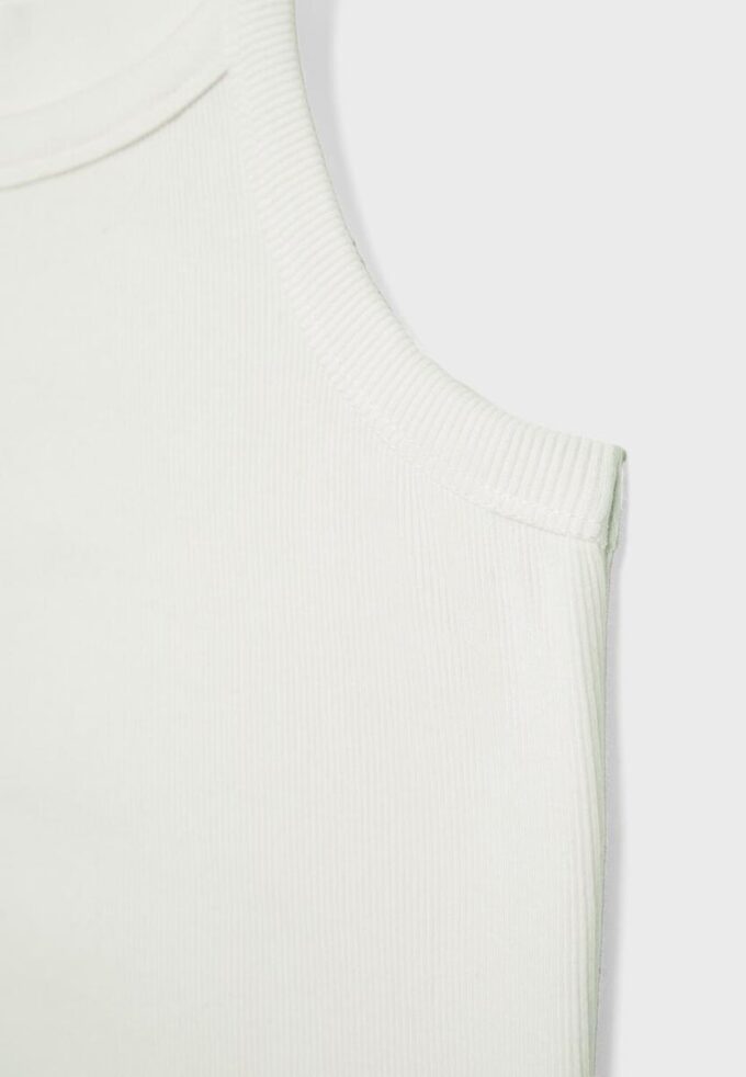 Camiseta con espalda nadadora