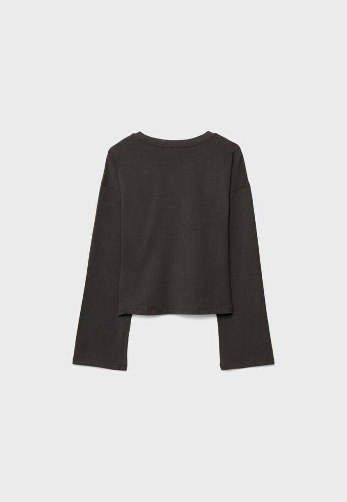 Camiseta con mangas kimono