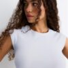 Camiseta corta ajustada básica Camiseta corta ajustada básica