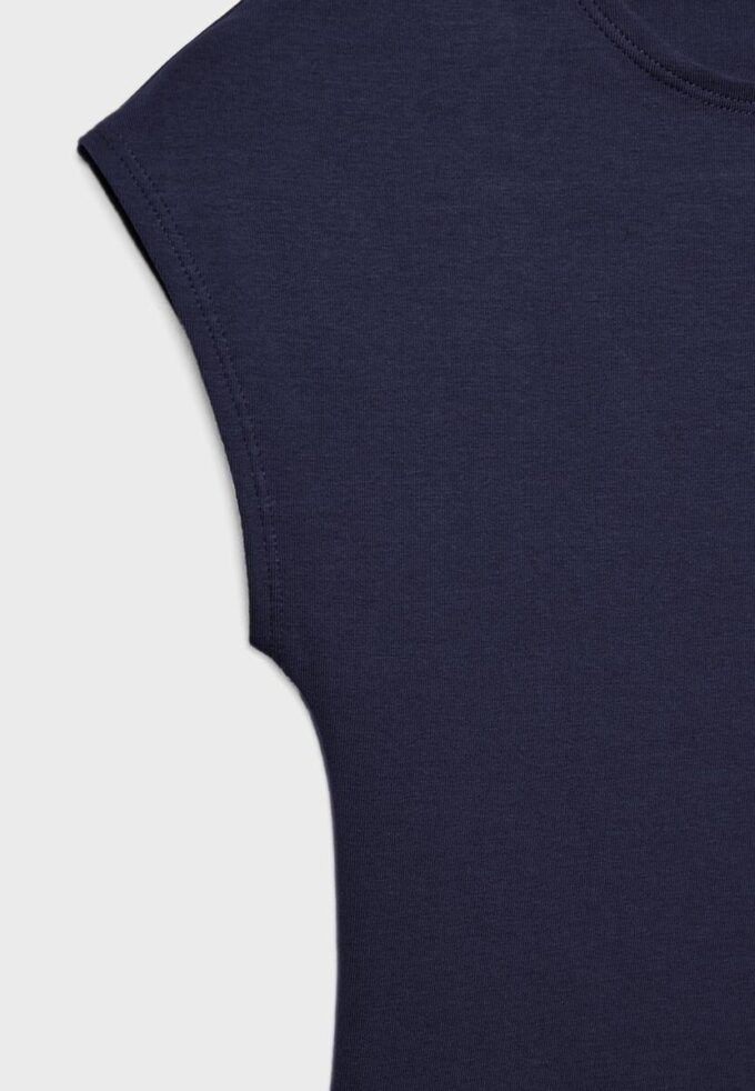 Camiseta corta ajustada básica Camiseta corta ajustada básica