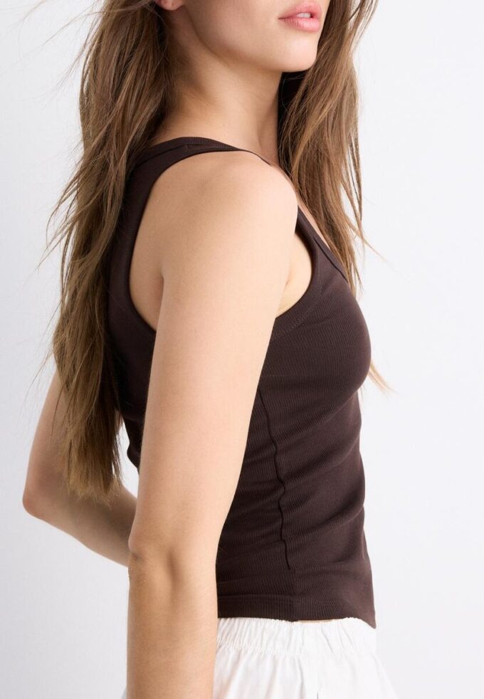 Camiseta de canalé con espalda nadadora Camiseta de canalé con espalda nadadora