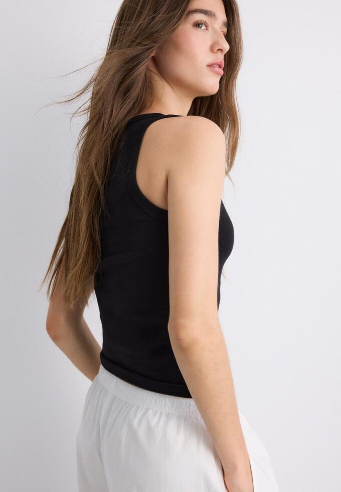 Camiseta de canalé con espalda nadadora Camiseta de canalé con espalda nadadora