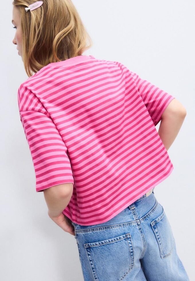 Camiseta de manga corta a rayas