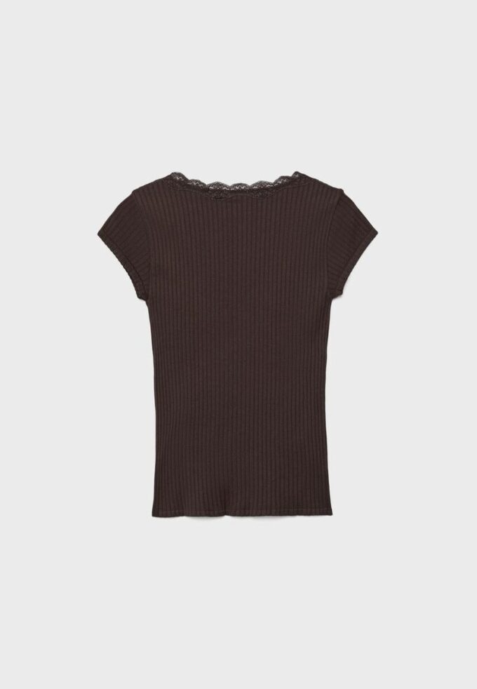 Camiseta de manga corta con cuello en V y encaje Camiseta de manga corta con cuello en V y encaje