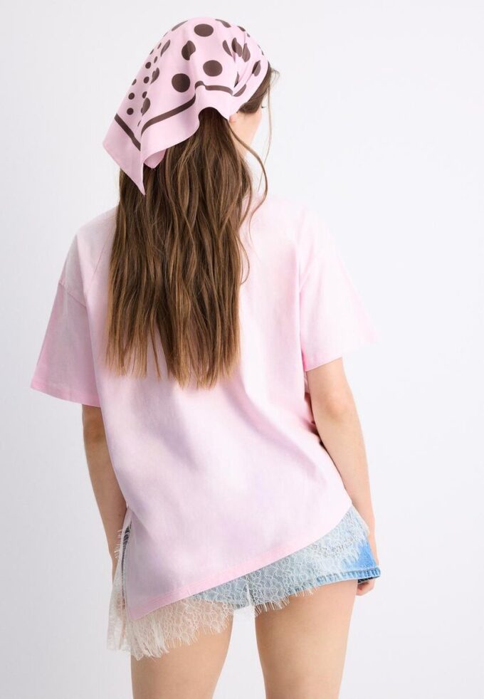 Camiseta de manga corta con dobladillo de encaje Camiseta de manga corta con dobladillo de encaje