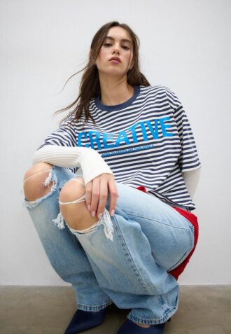 Camiseta de manga corta con estampado de rayas