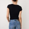 Camiseta de pantalón corto con cuello en V Camiseta de pantalón corto con cuello en V