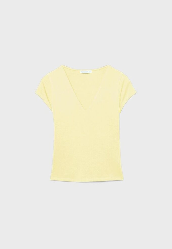 Camiseta de pantalón corto con cuello en V Camiseta de pantalón corto con cuello en V