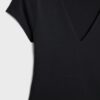 Camiseta de pantalón corto con cuello en V Camiseta de pantalón corto con cuello en V
