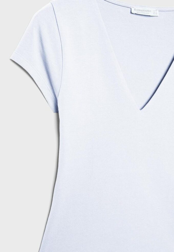 Camiseta de pantalón corto con cuello en V Camiseta de pantalón corto con cuello en V