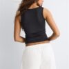Camiseta de poliamida con tirantes anchos Camiseta de poliamida con tirantes anchos