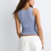 Camiseta de poliamida con tirantes anchos Camiseta de poliamida con tirantes anchos