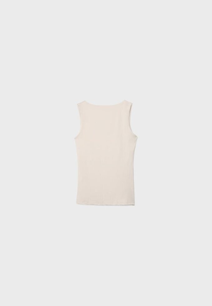 Camiseta de poliamida con tirantes anchos Camiseta de poliamida con tirantes anchos