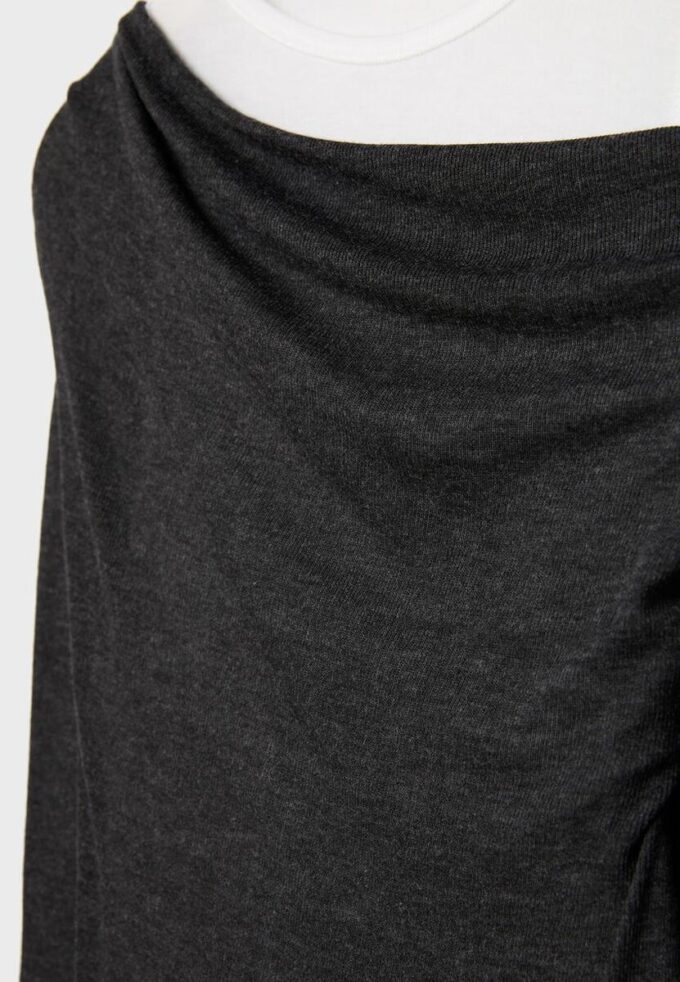 Camiseta doble asimétrica Camiseta doble asimétrica