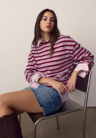 Camiseta oversize de manga larga a rayas