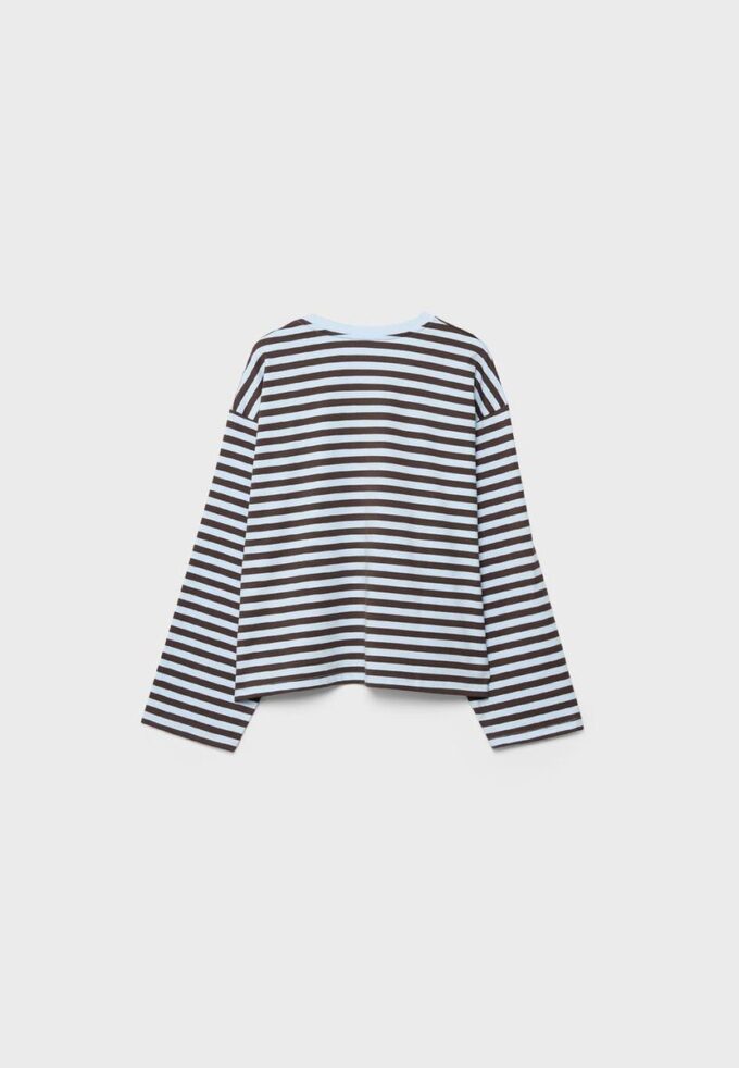 Camiseta oversize de manga larga a rayas Camiseta oversize de manga larga a rayas
