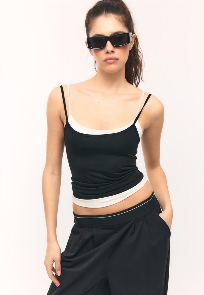 Camiseta sin mangas básica Camiseta sin mangas básica