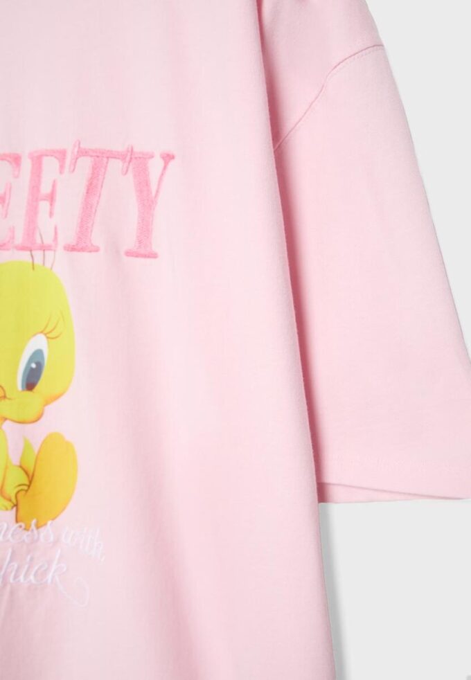Camiseta Sweety de manga corta y cuello redondo Camiseta Sweety de manga corta y cuello redondo