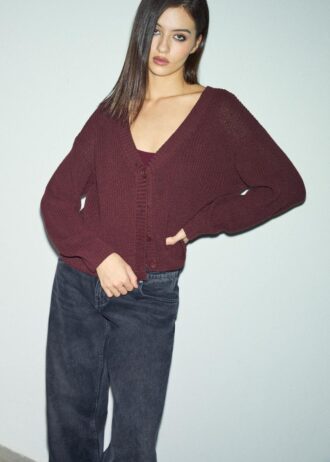 Cardigan de punto con botones