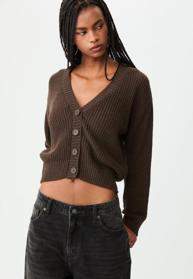 Cardigan de punto con botones Cardigan de punto con botones