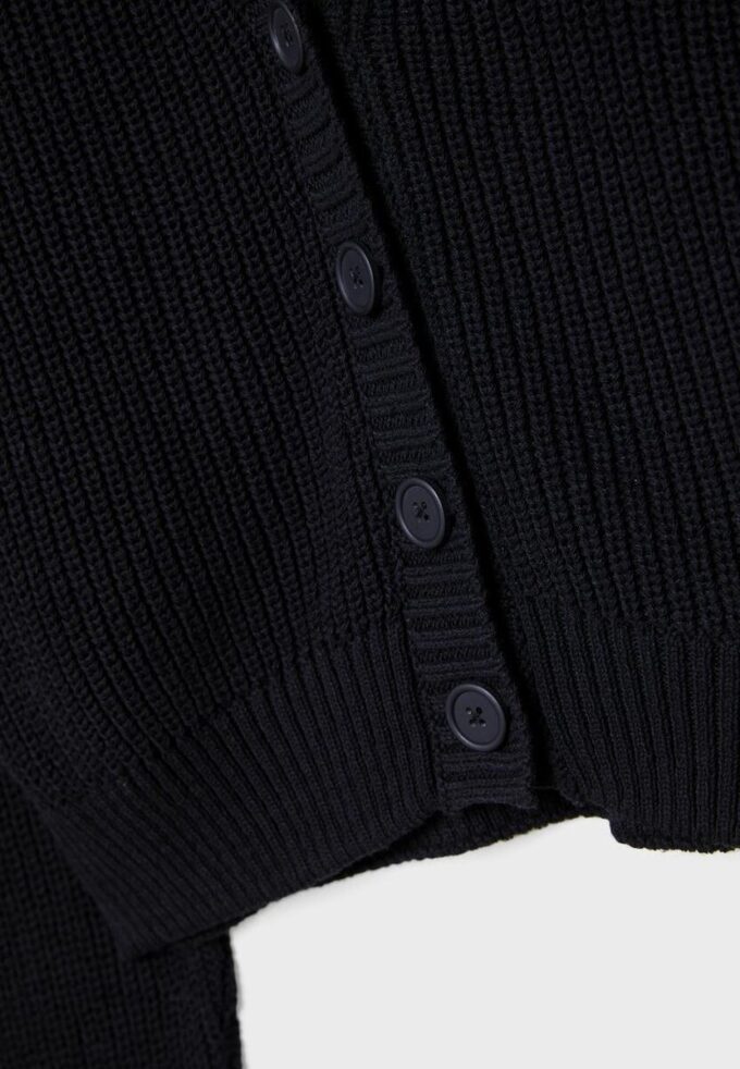 Cardigan de punto con botones Cardigan de punto con botones