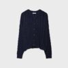 Cardigan de punto trenzado con botones Cardigan de punto trenzado con botones