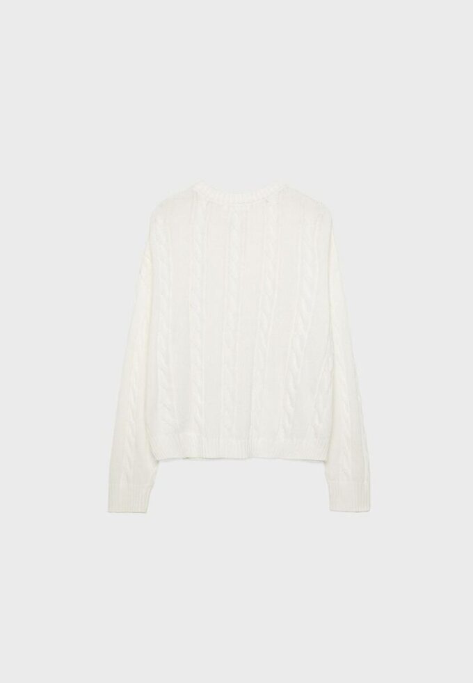 Cardigan de punto trenzado con botones Cardigan de punto trenzado con botones