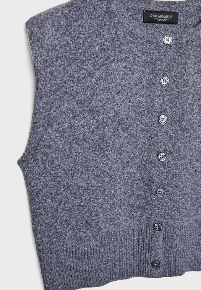 Chaleco de punto con hombreras Chaleco de punto con hombreras