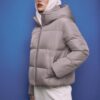 Chaqueta acolchada básica con capucha Chaqueta acolchada básica con capucha