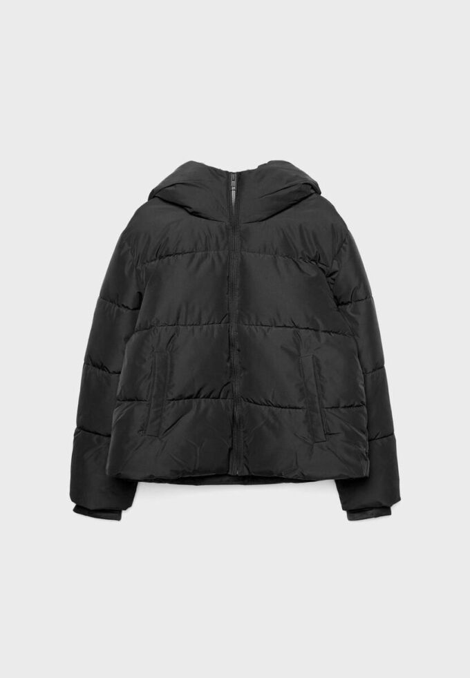 Chaqueta acolchada básica con capucha Chaqueta acolchada básica con capucha