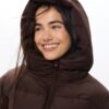 Chaqueta acolchada básica con capucha Chaqueta acolchada básica con capucha