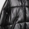 Chaqueta acolchada con capucha metalizada Chaqueta acolchada con capucha metalizada