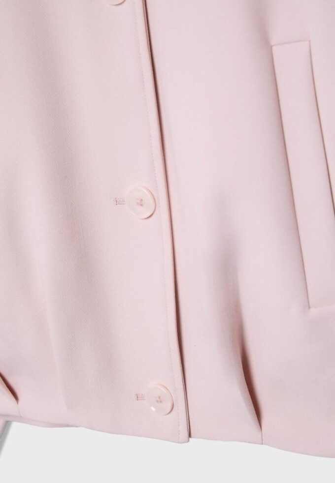 Chaqueta acolchada de cuello alto Chaqueta acolchada de cuello alto