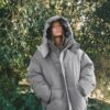 Chaqueta acolchada oversize con capucha Chaqueta acolchada oversize con capucha