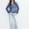 Chaqueta ajustada con efecto piel Chaqueta ajustada con efecto piel