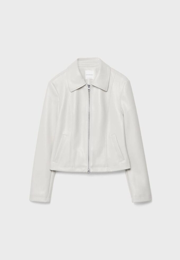 Chaqueta ajustada con efecto piel Chaqueta ajustada con efecto piel