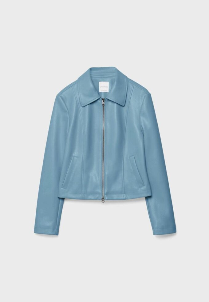Chaqueta ajustada con efecto piel Chaqueta ajustada con efecto piel