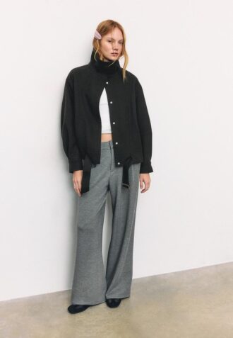 Chaqueta bomber oversize de tacto suave