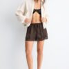 Chaqueta básica con capucha de nailon Chaqueta básica con capucha de nailon