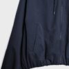 Chaqueta básica con capucha de nailon Chaqueta básica con capucha de nailon