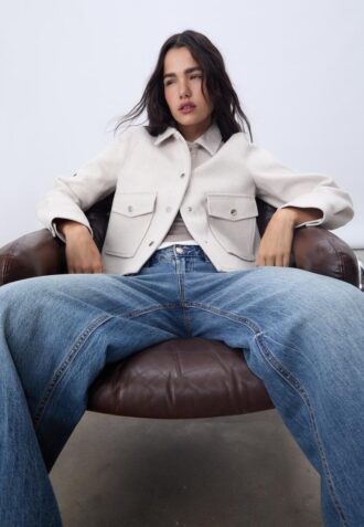 Chaqueta corta suave