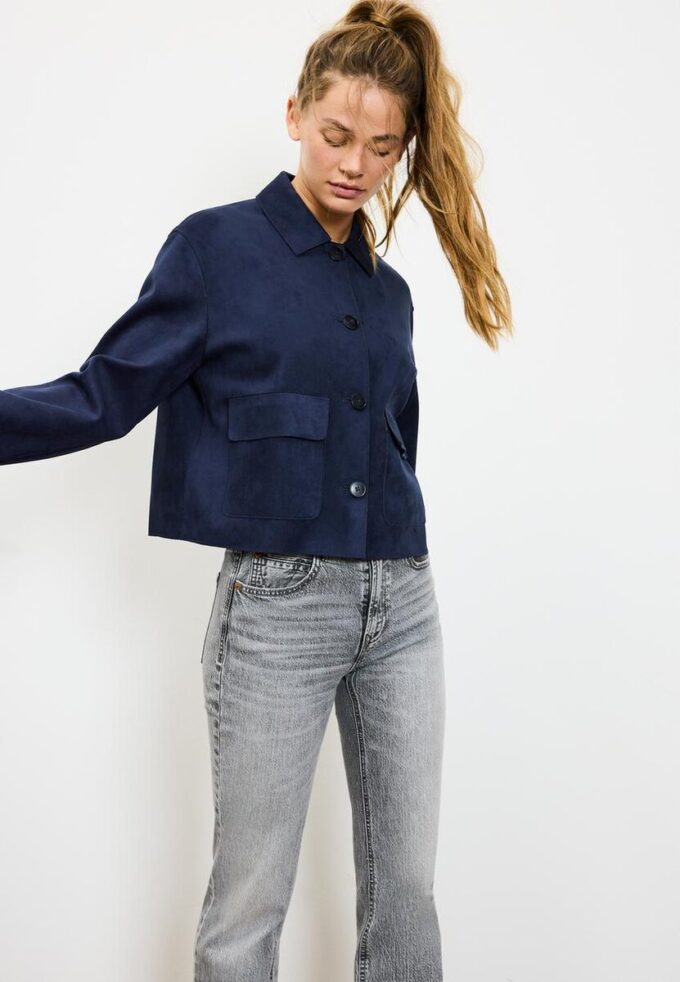 Chaqueta de ante sintético con bolsillos Chaqueta de ante sintético con bolsillos