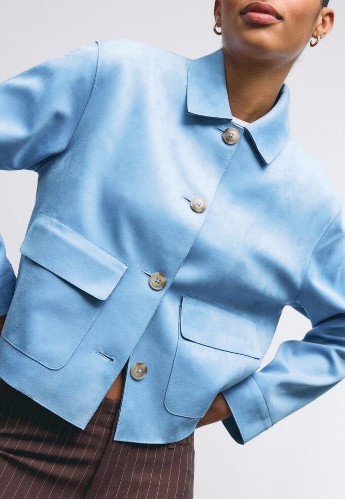 Chaqueta de ante sintético con bolsillos Chaqueta de ante sintético con bolsillos